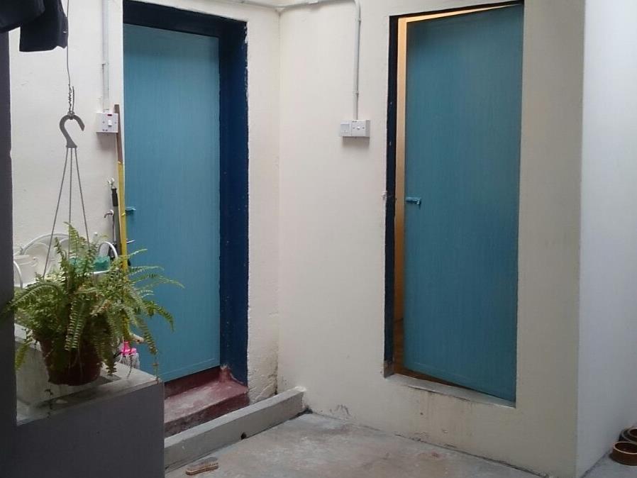 28 Bahari Hotell George Town Exteriör bild