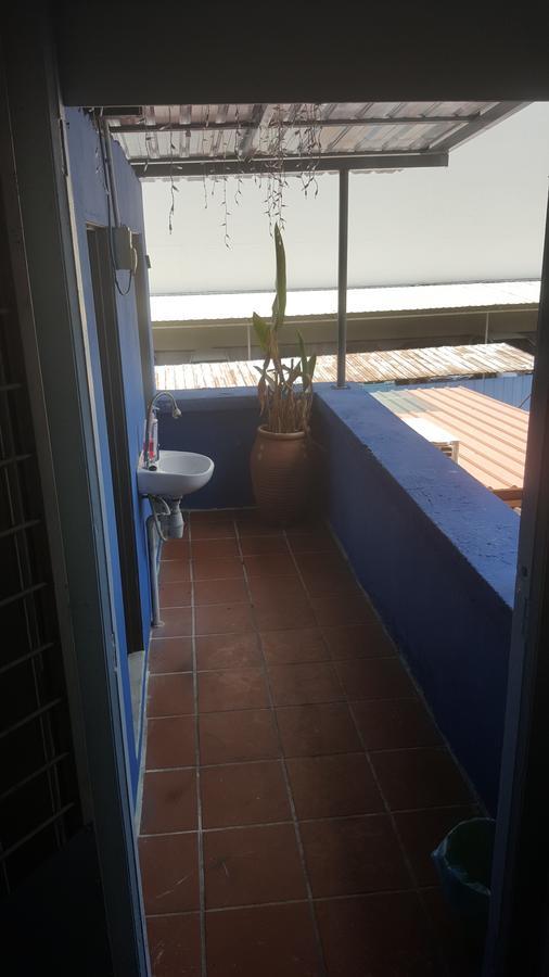 28 Bahari Hotell George Town Exteriör bild